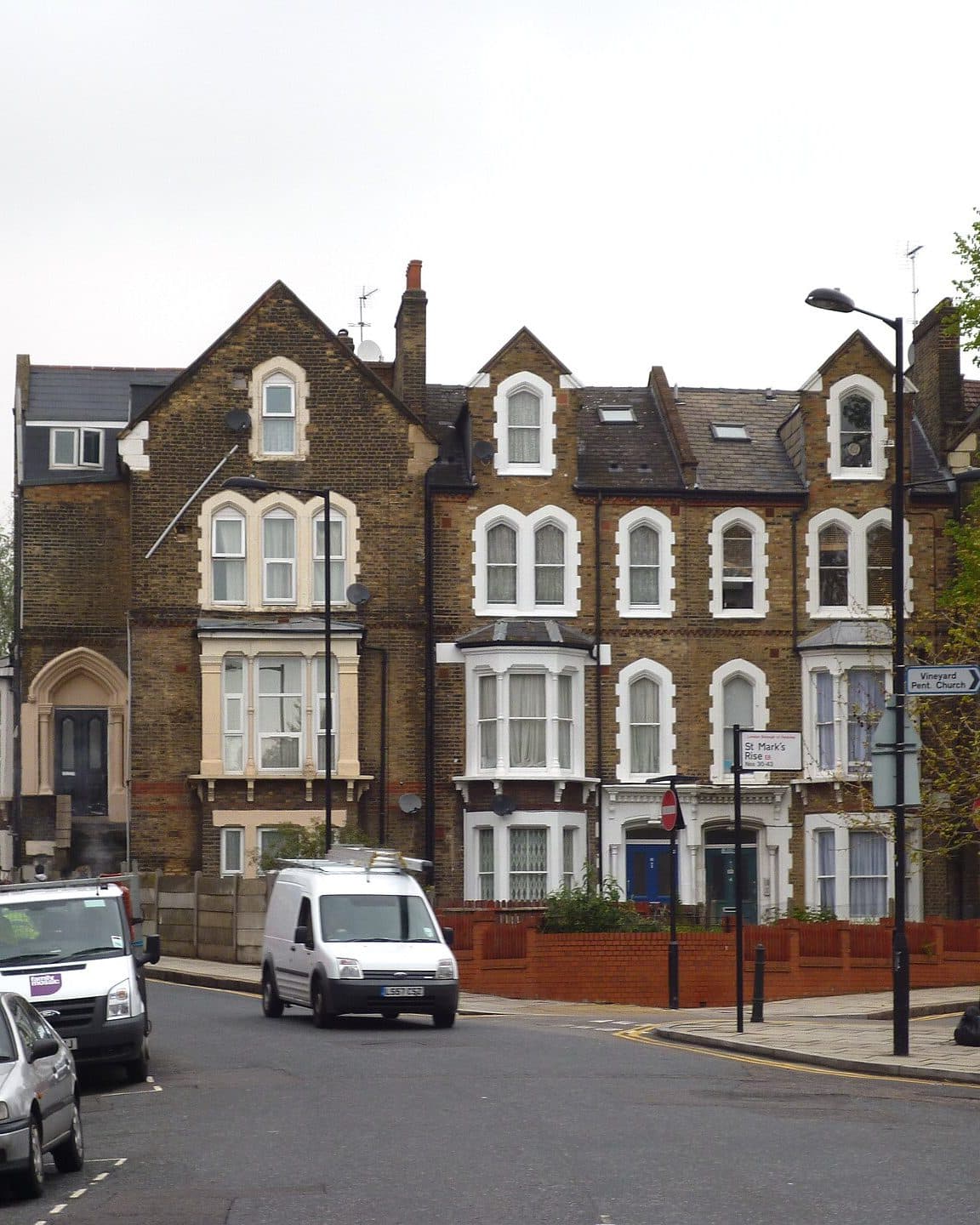 A large Victorian house on a corner in Dalston